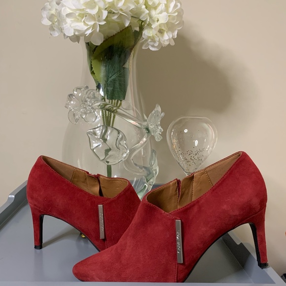 Calvin Klein Jeanna Ankle Boots - Picture 1 of 5
